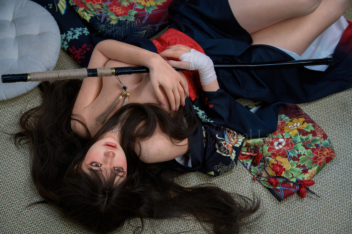 Evie Sex Doll (Real Lady 150cm F-Cup T4 silikon)