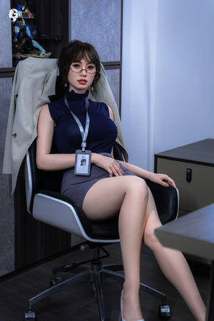 Sex doll Livi Model 16 (Gynoid Doll 165cm e-cup silicone)