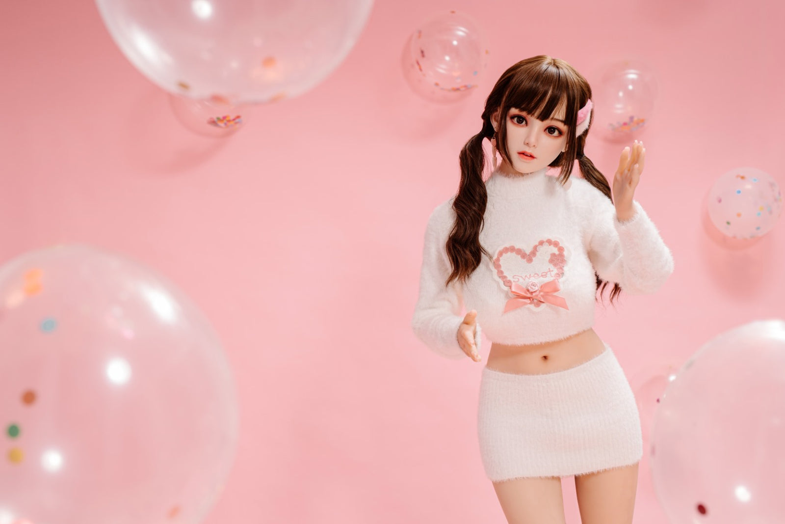 Sexuální panenka Convallaria (Bezlya Doll 149cm miska D 2.0 TPE + silikon)