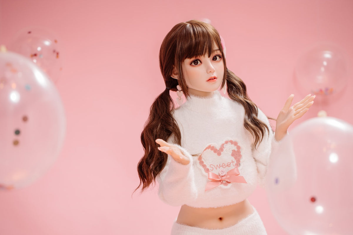 Sexuální panenka Convallaria (Bezlya Doll 149cm miska D 2.0 TPE + silikon)