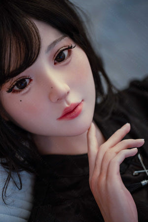 Panenka Hibiscus Sex (Bezlya Doll 160 cm C-CUP 2.1 Silikon)