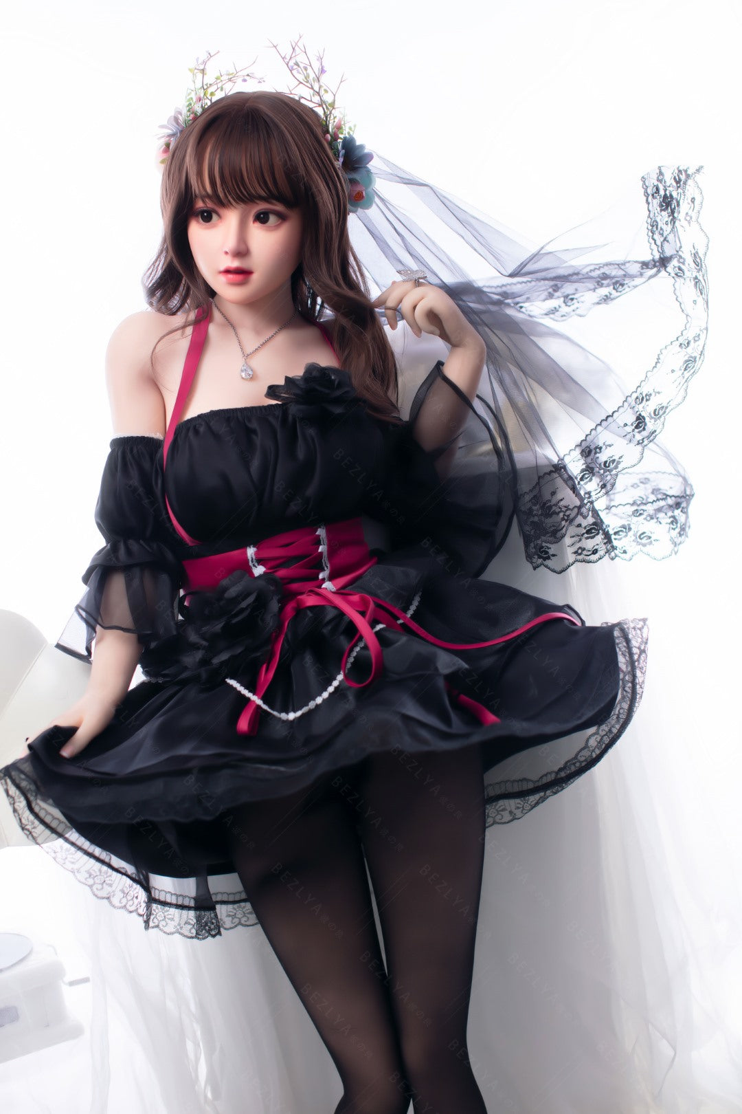 Sexuální panenka Convallaria (Bezlya Doll 149cm miska D 2.0 TPE + silikon)