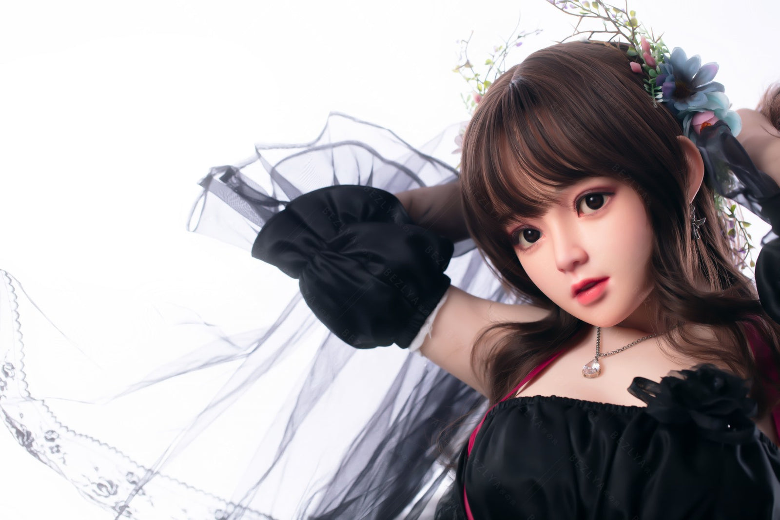 Sexuální panenka Convallaria (Bezlya Doll 149cm miska D 2.0 TPE + silikon)