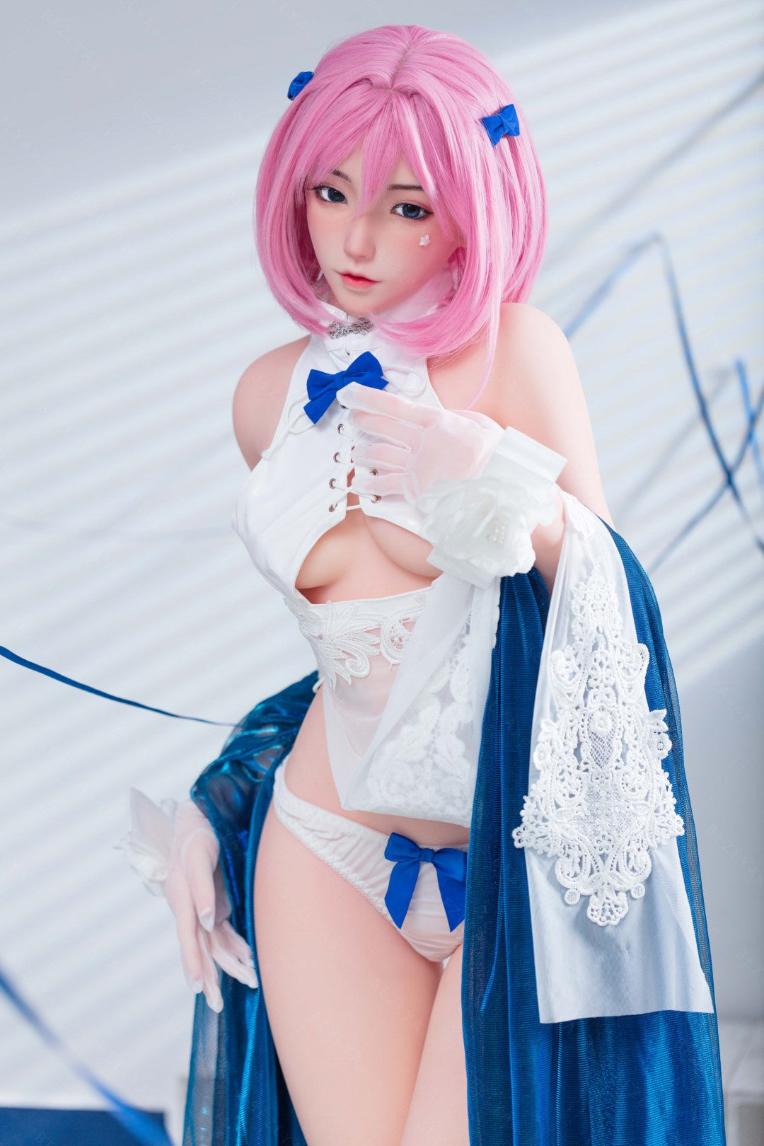 Sexuální panenka Cyrtenthera (Bezlya Doll 155 cm B šálek 2,0 TPE + silikon)