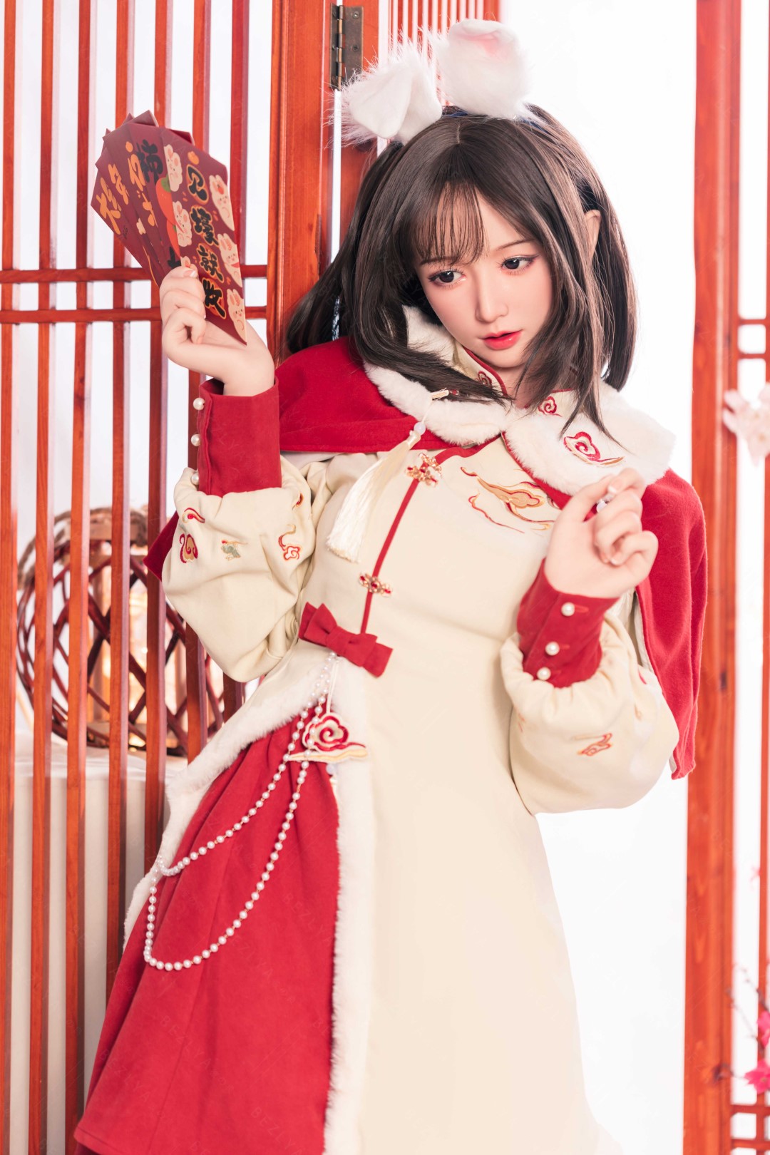 Sexuální panenka Platycodon (Bezlya Doll 163cm E-pohár 2.2 silikon)