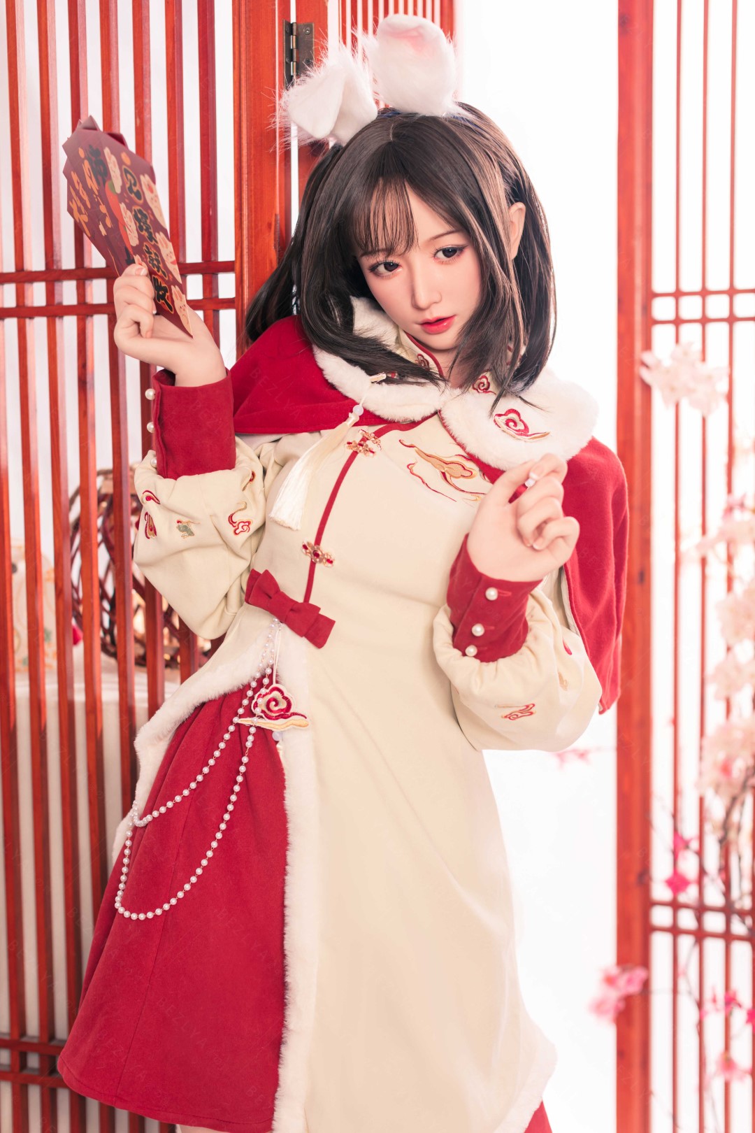 Sexuální panenka Platycodon (Bezlya Doll 163cm E-pohár 2.2 silikon)