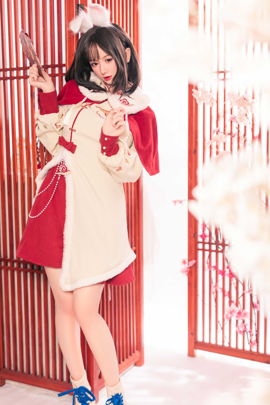 Sexuální panenka Platycodon (Bezlya Doll 163cm E-pohár 2.2 silikon)