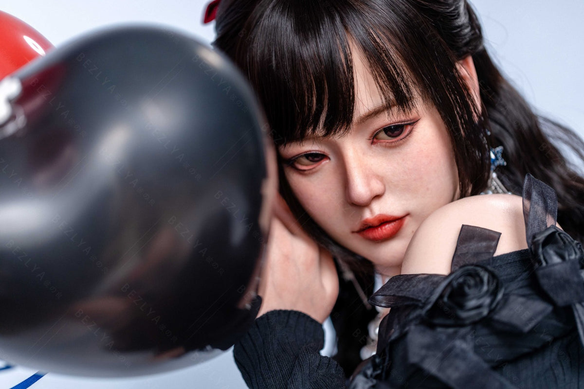 Sexuální panenka Begonia (Bezlya Doll 163 cm C-hrnek 2.1 silikon)