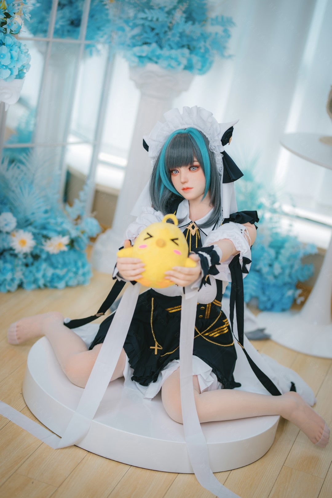 Sexuální panenka HMS Cheshire (Bezlya Doll 155cm E-pohár 2.2CF silikon)