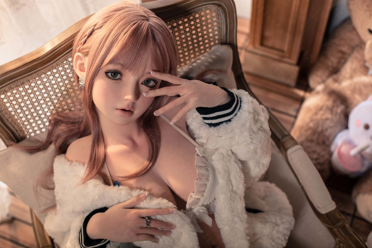 Sexuální panenka Convallaria (Bezlya Doll 149cm D-hrnek 2.2CF silikon)