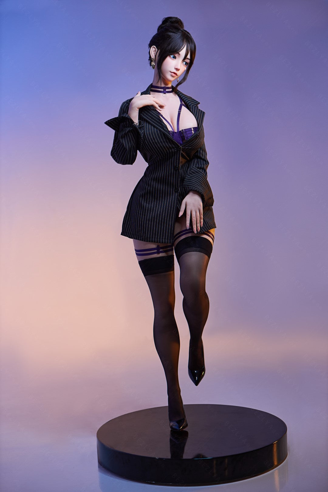 Sexuální panenka Cyrtenthera (Bezlya Doll 161 cm G kelímek 2,2 silikon)