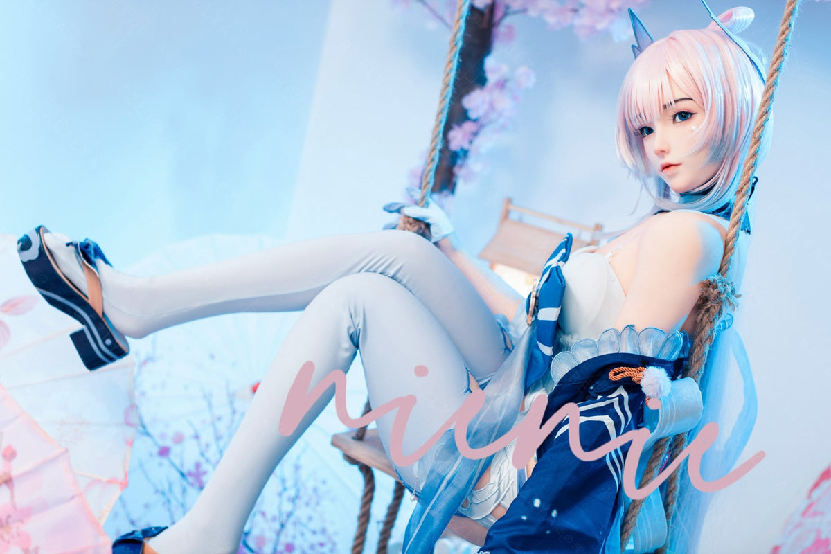 Sexuální panenka Cyrtenthera (Bezlya Doll 155 cm B šálek 2,0 TPE + silikon)