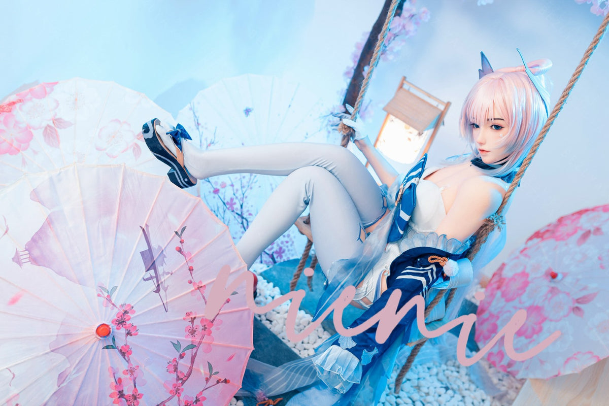 Sexuální panenka Cyrtenthera (Bezlya Doll 155 cm B šálek 2,0 TPE + silikon)