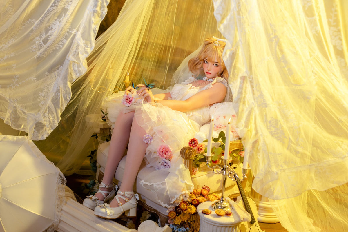 Oleandrová sexuální panenka (Bezlya Doll 156 cm B šálek 2.1 silikon)