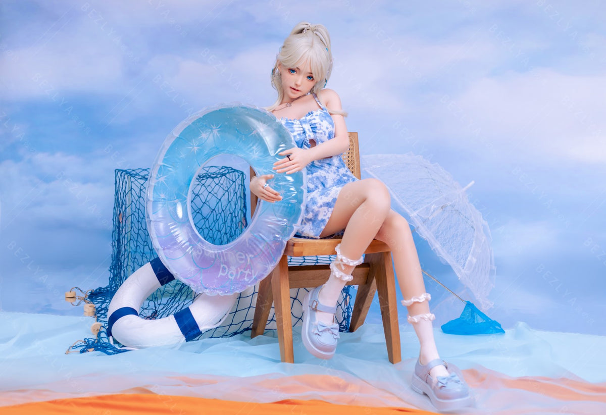 Sex Doll Pisum (Bezlya Doll 149 cm D-hrníček 2.1 silikon)