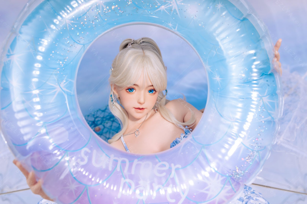 Sex Doll Pisum (Bezlya Doll 149 cm D-hrníček 2.1 silikon)