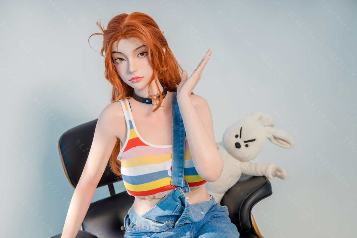 Sexuální panenka Aglaia (Bezlya Doll 163 cm C-hrnek 2.1 silikon)