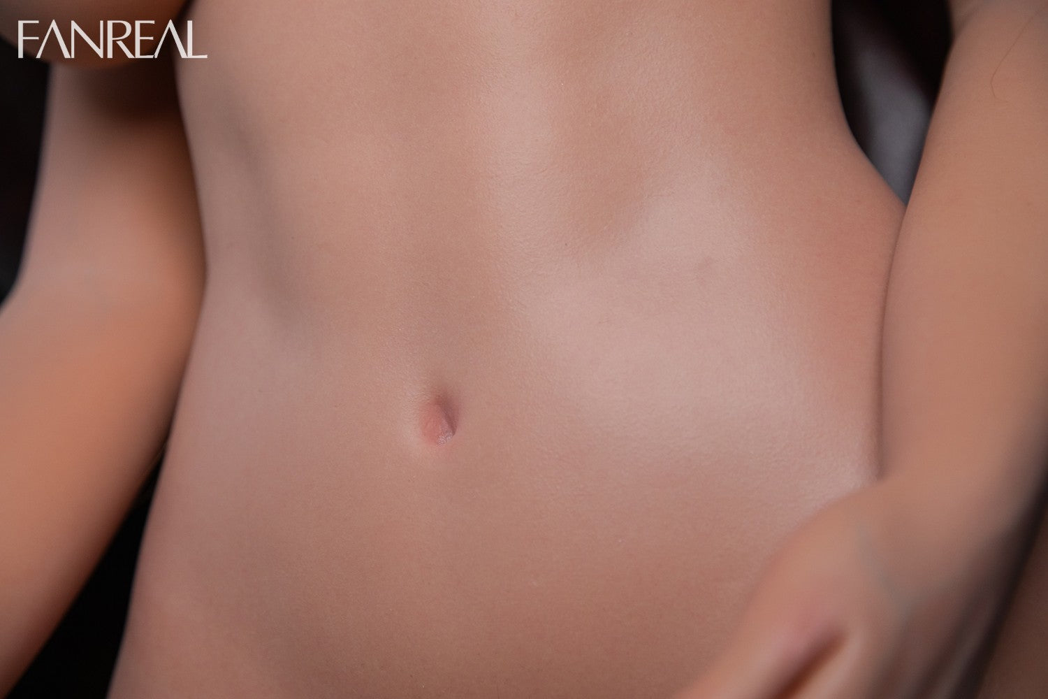 Sexuální panenka Kelly Torso (FanReal Doll 95cm silikonový košíček G)