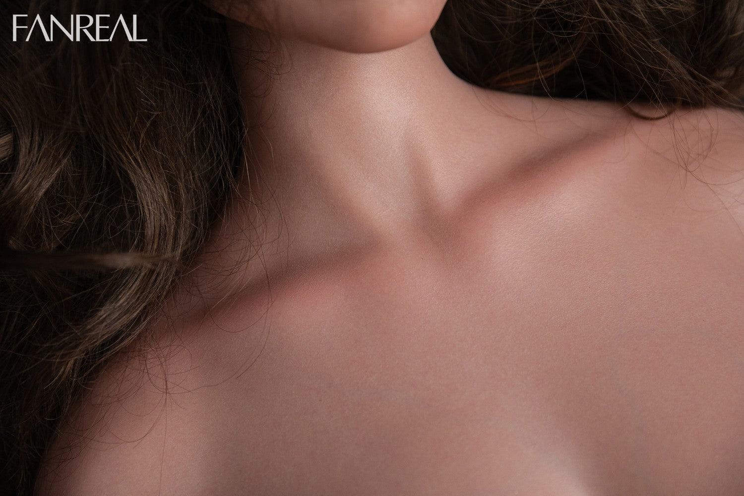 Sexuální panenka Kelly Torso (FanReal Doll 95cm silikonový košíček G)