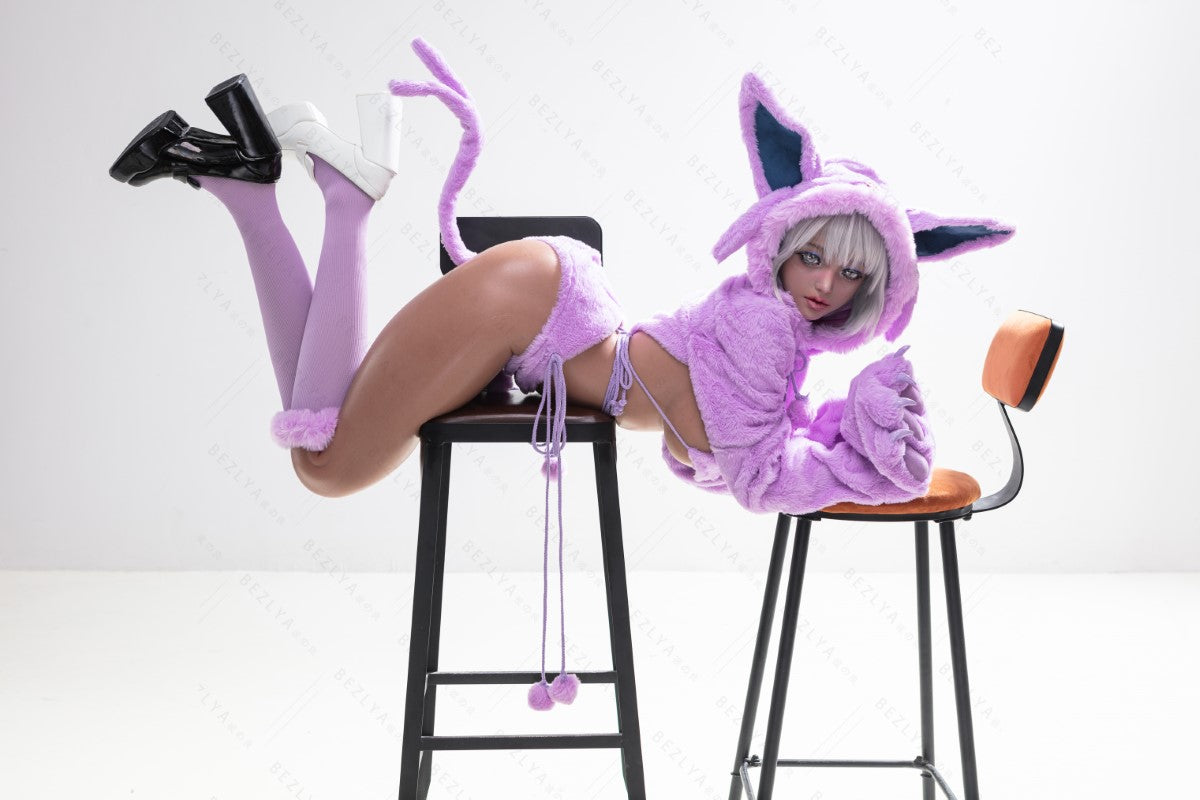 Sexuální panenka Campanula (Bezlya Doll 155cm E-CUP 2.2CF Silikon)