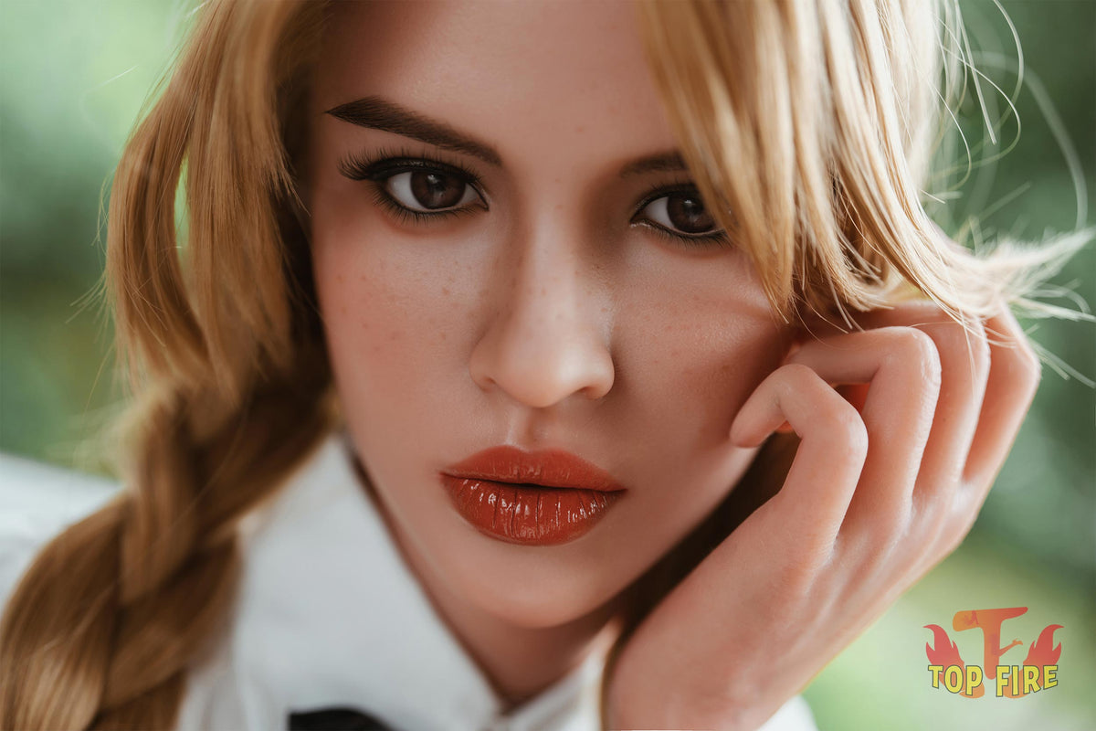 Sexuální panenka Chloe (Top Fire Doll 170cm E-pohár T24 silikon)