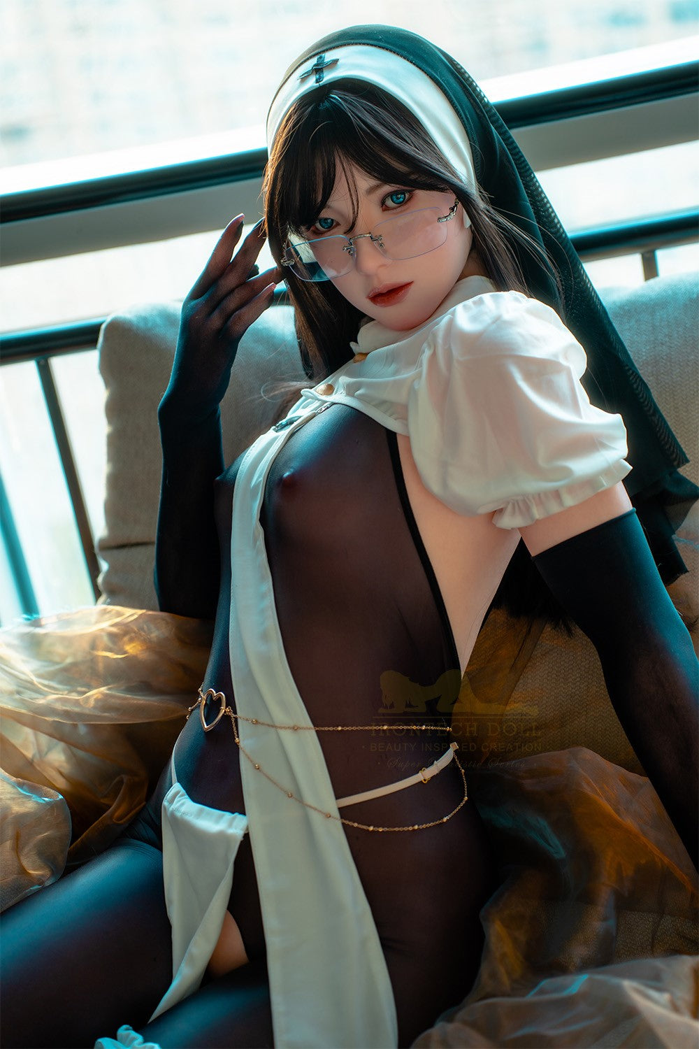 Sexuální panenka Yeona (Irontech Doll 162cm B-Cup S37 Silikon)