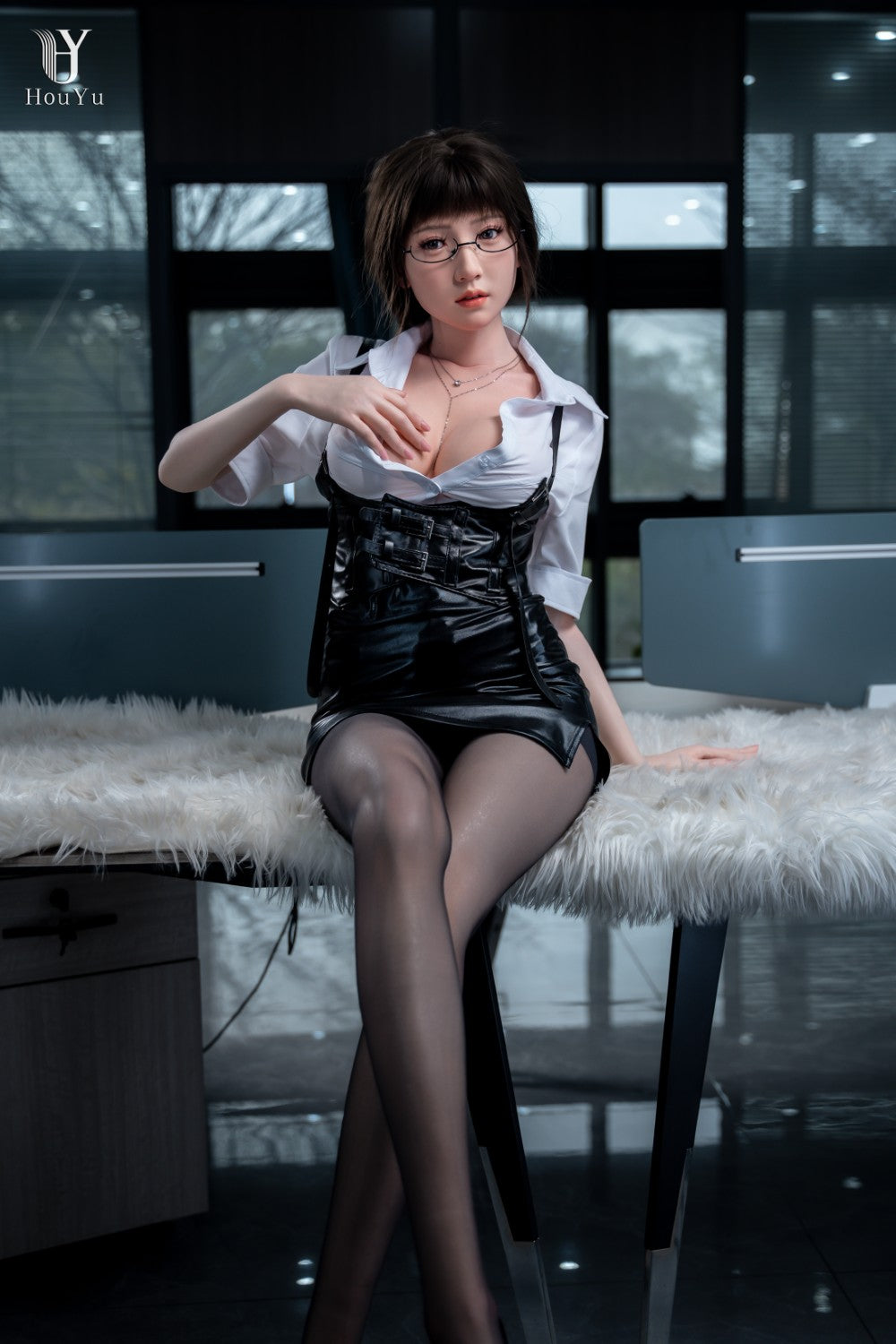 Sexuální panenka Elle (HouYu Doll 158cm D-Cup Silicone)