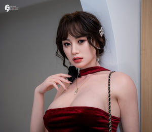 Sex doll Livi Model 16 (Gynoid Doll 165cm e-cup silicone)