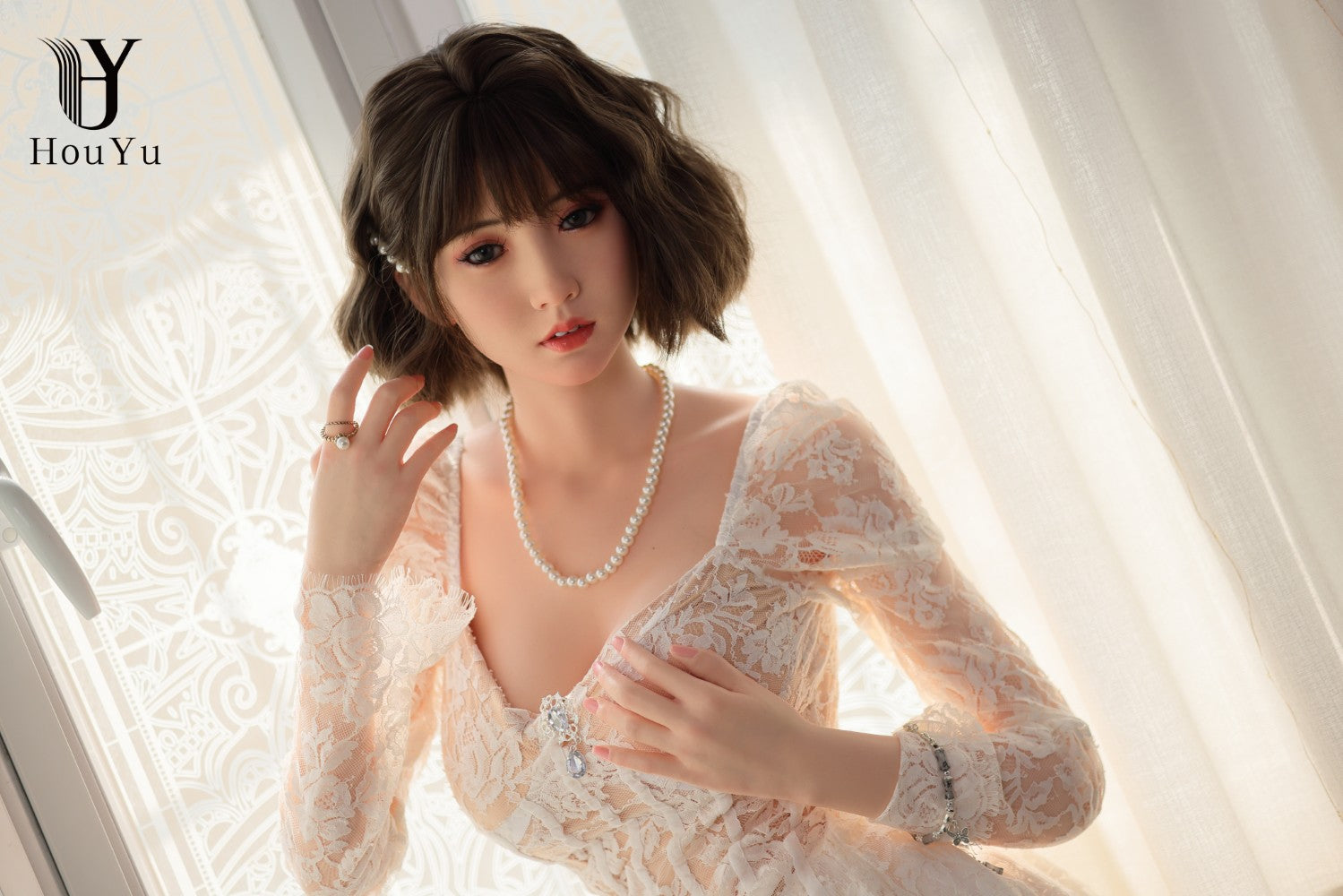 Sexuální panenka Elle (HouYu Doll 158cm D-Cup Silicone)