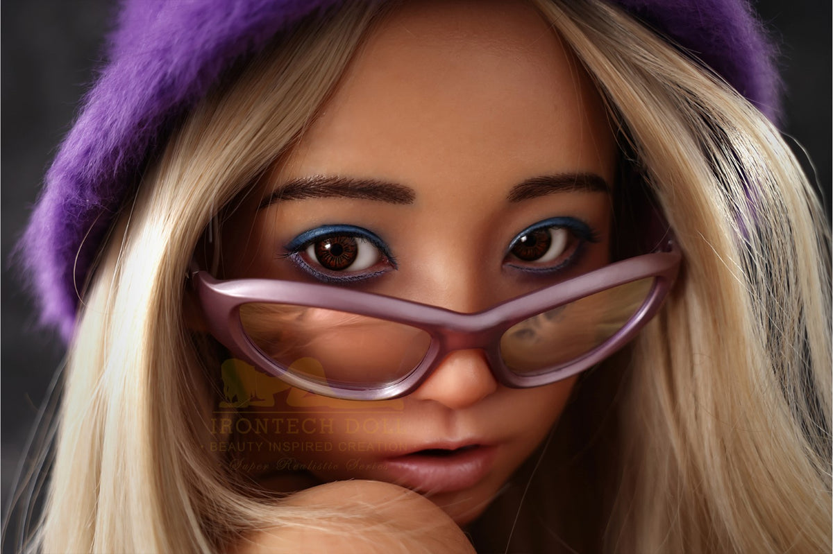 Sex Doll Suki (Irontech Doll 167cm E-pohár S20 silikon)