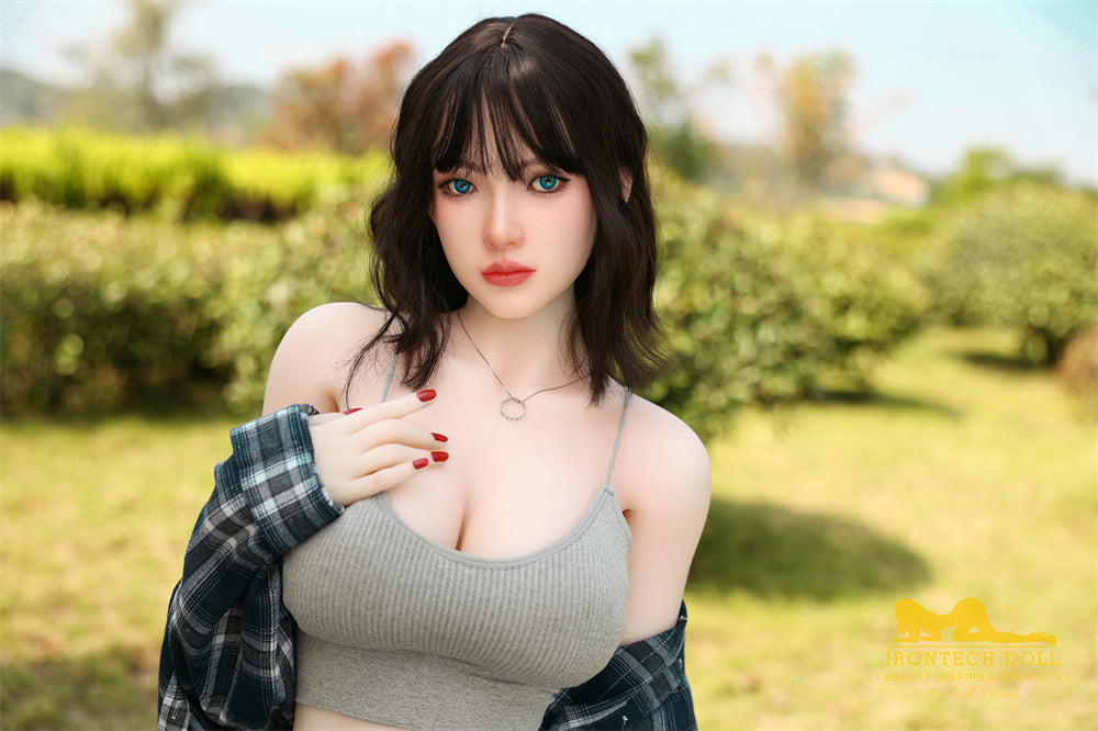 Sexuální panenka Yeona (Irontech Doll 159cm G-Cup S37 TPE+silikon)