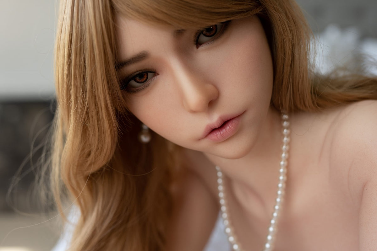 Vřes (Doll Forever 160 cm silikonový E-Cup)