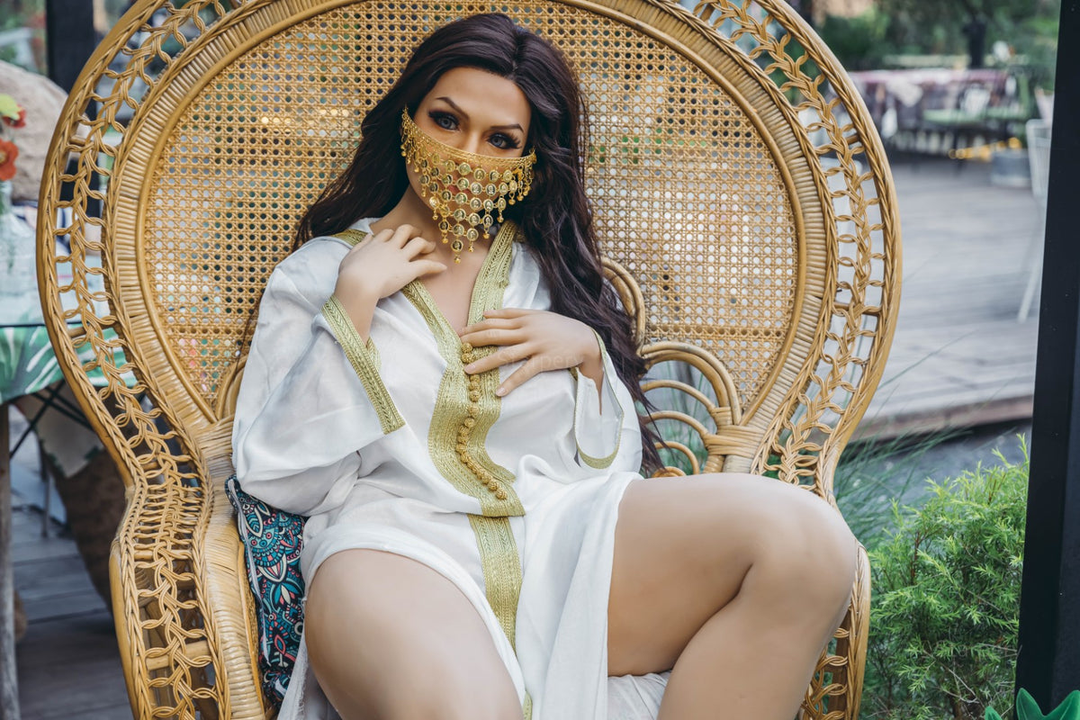 Sex Doll Amira (Starpery 165cm miska G TPE+silikon)