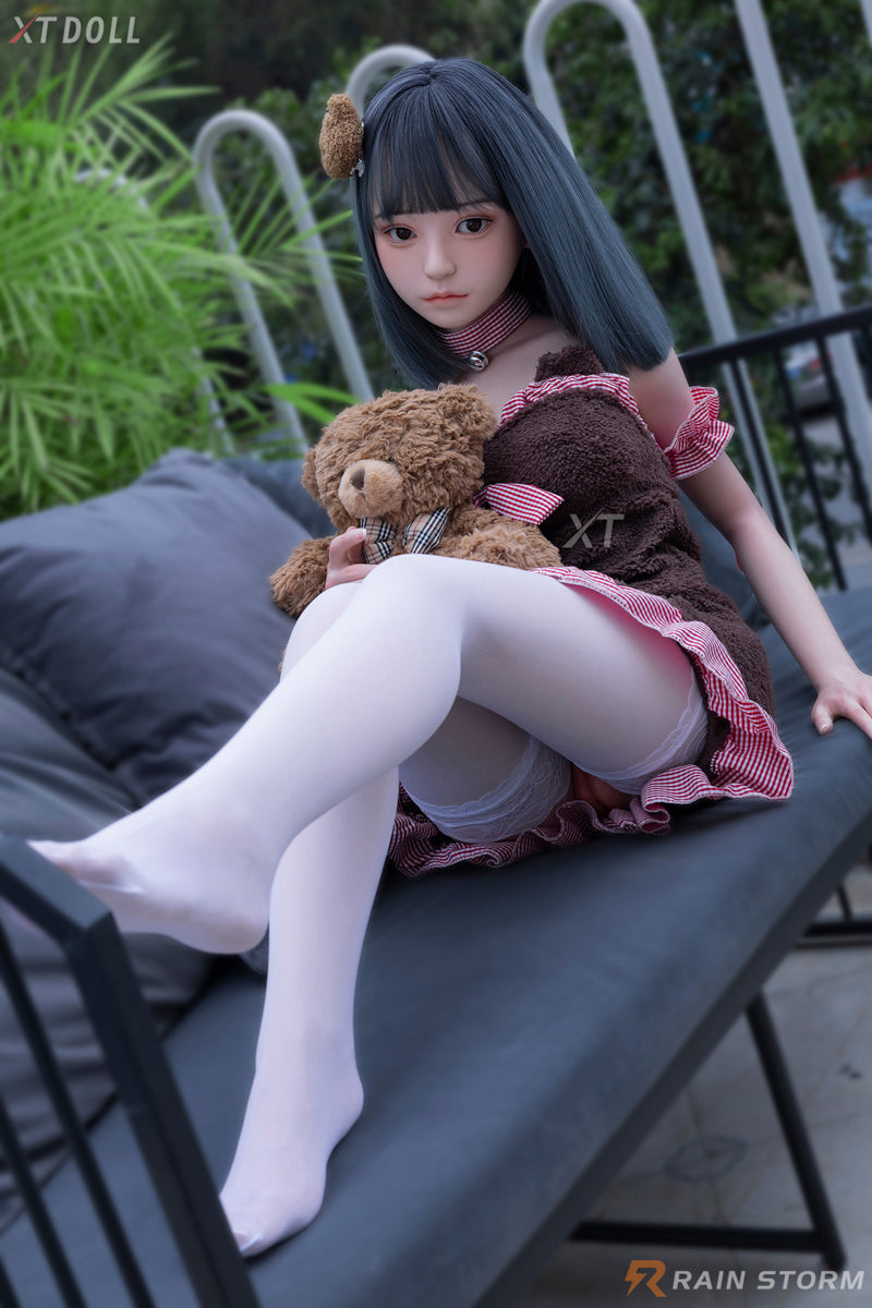 Sex Doll Akira (XT Doll 150cm D-Cup #XT-pants2 silikon)