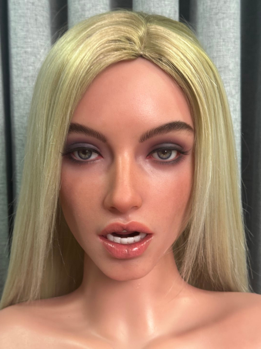 Blake Sex Doll (Zelex 160 cm J-kupa zxe216-2 SLE silikon)