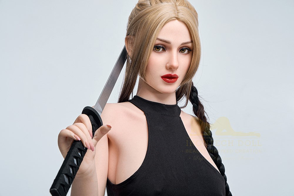 Sex Doll Popelka (Irontech Doll 159 cm G-Kupa S5 silikon)
