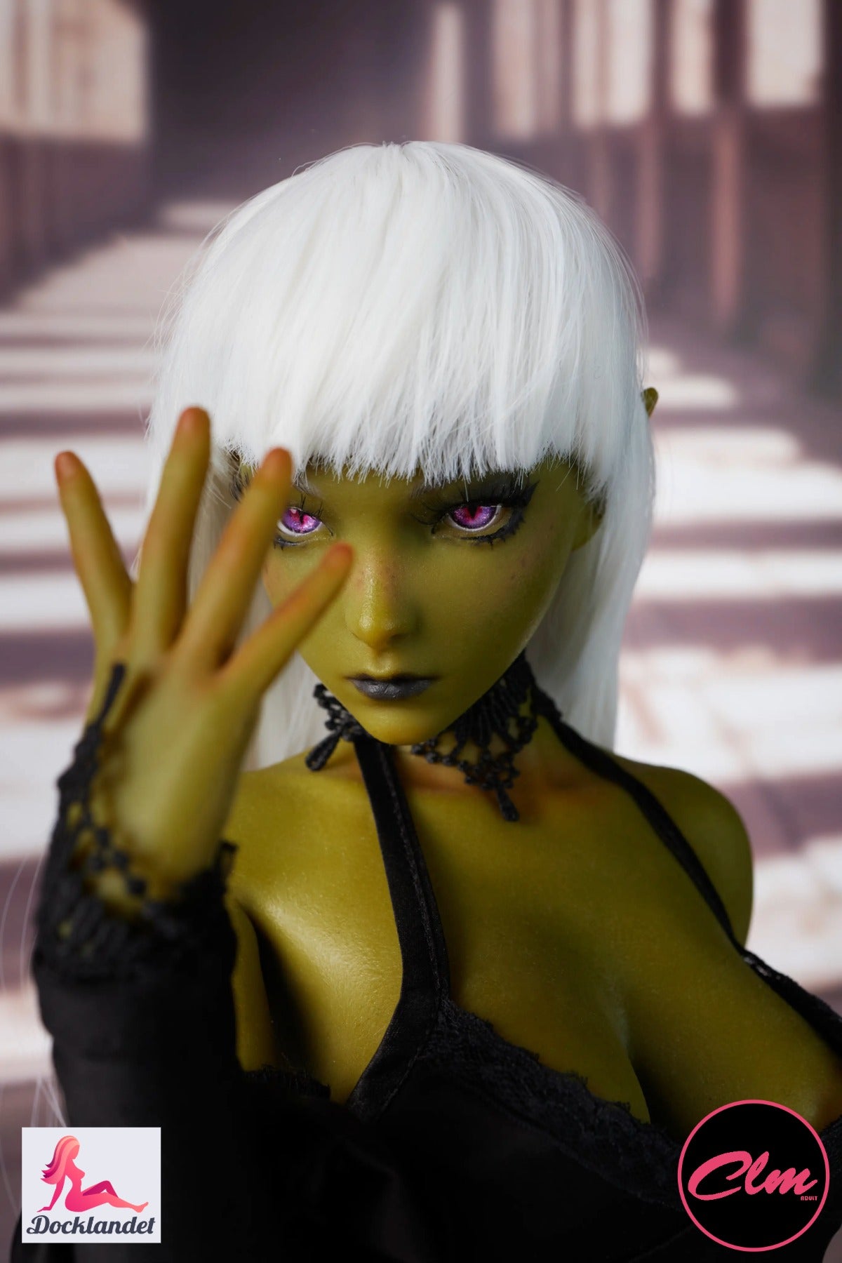 Momoko Sex doll (Climax Doll Mini 60cm F-cup silicone)