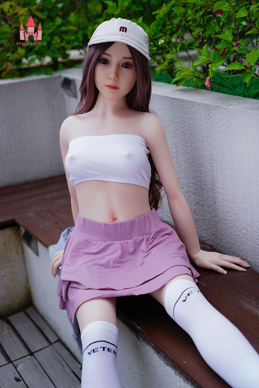 Sexuální panenka Bessakii (Dolls Castle 156cm B-Cup #72 silikon)