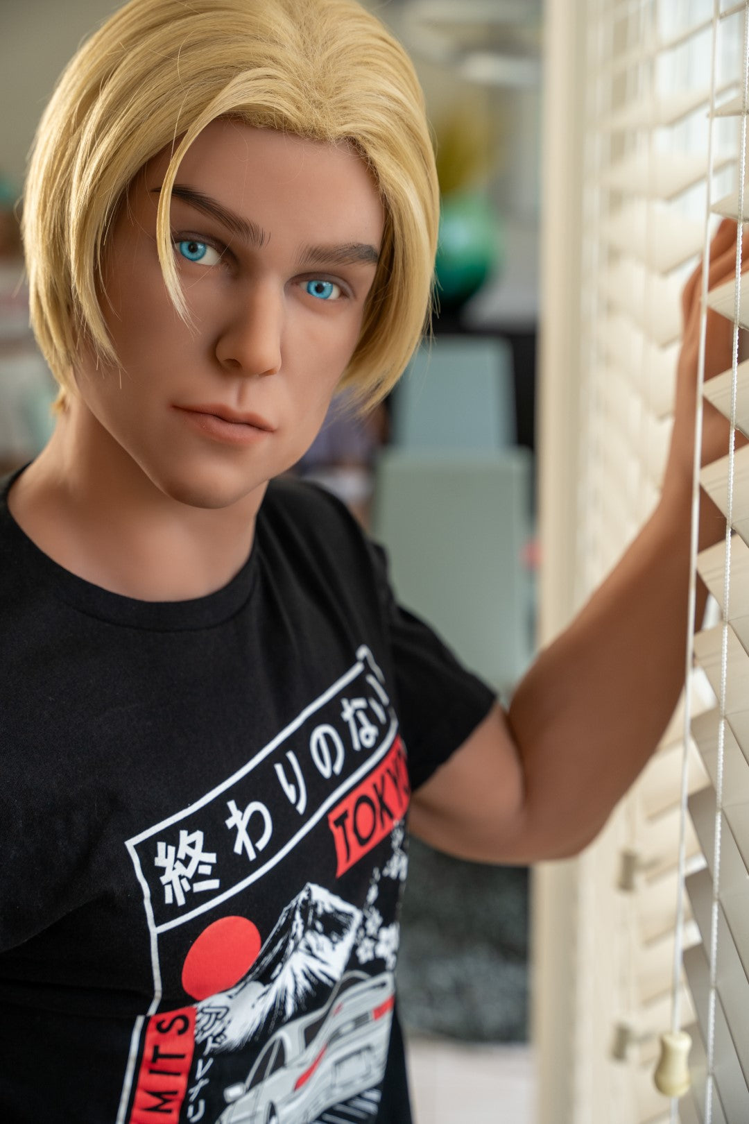 Mužská sexuální panenka Devon (Doll Forever 170 cm S-TPE)