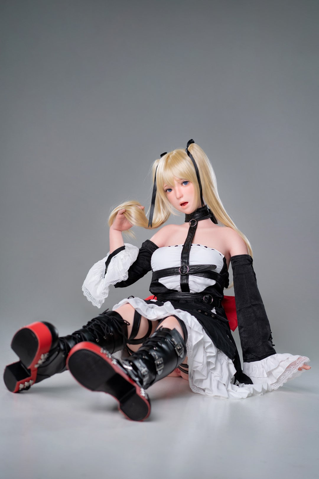 Sexuální panenka Marie Rose (AXB Doll 147cm A-Cup GD36-2 silikon)
