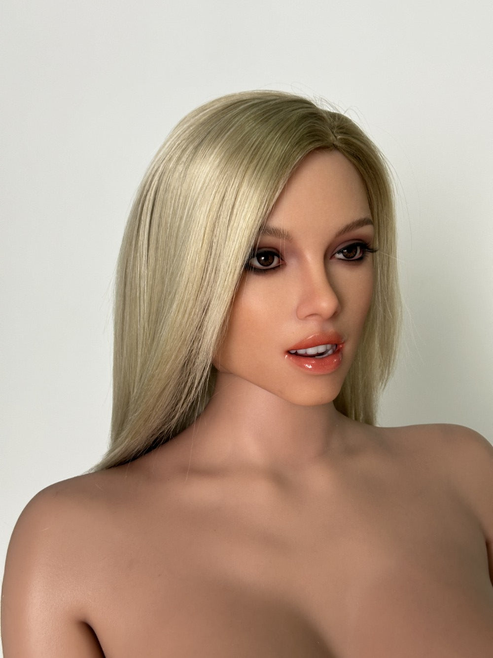 Lily Sex Doll (Zelex 170cm C-CUP GE146-1 Silikon)