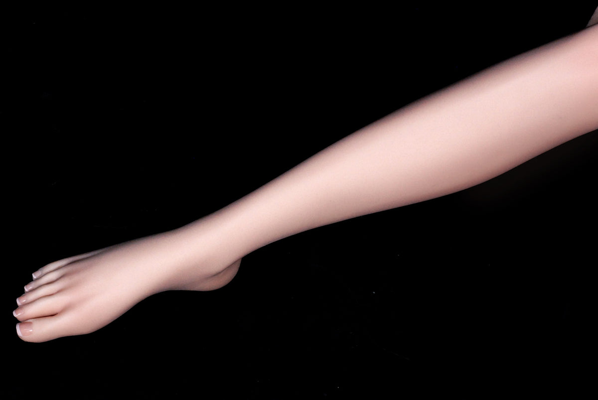 Sexuální panenka Yoshida Ayumi (Elsa Babe 150 cm HB027 silikon)