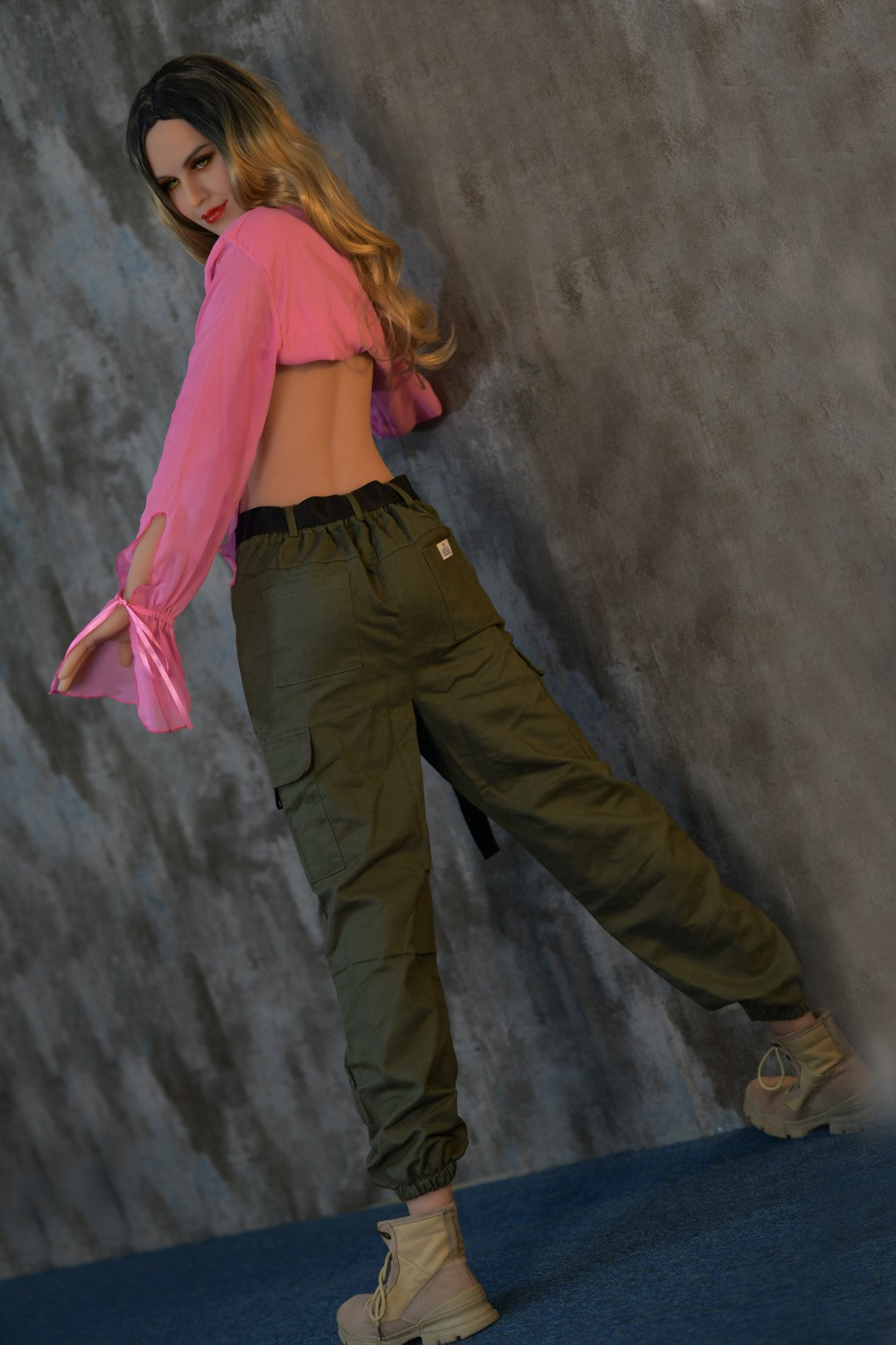 Sexuální panenka Emma (HRDoll 166cm A-Cup #20 TPE)