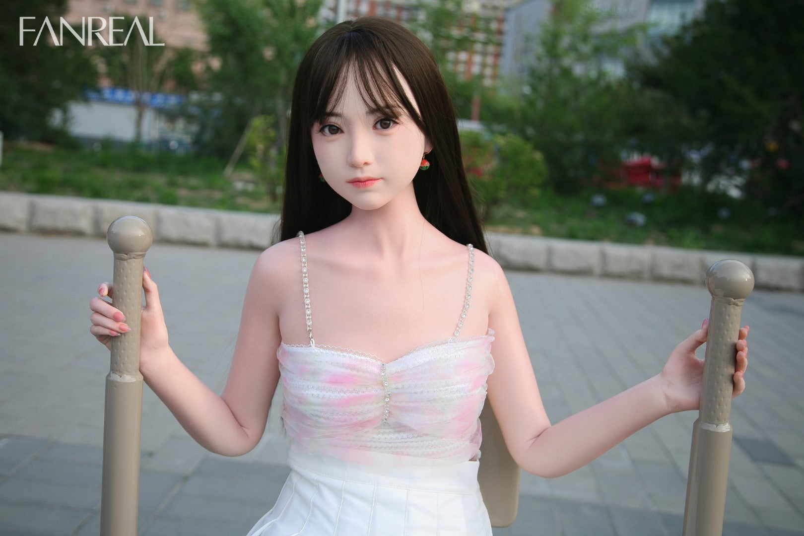 MO SEX DOLNS (FanReal Doll 153 cm B-C-Cup Silikon)