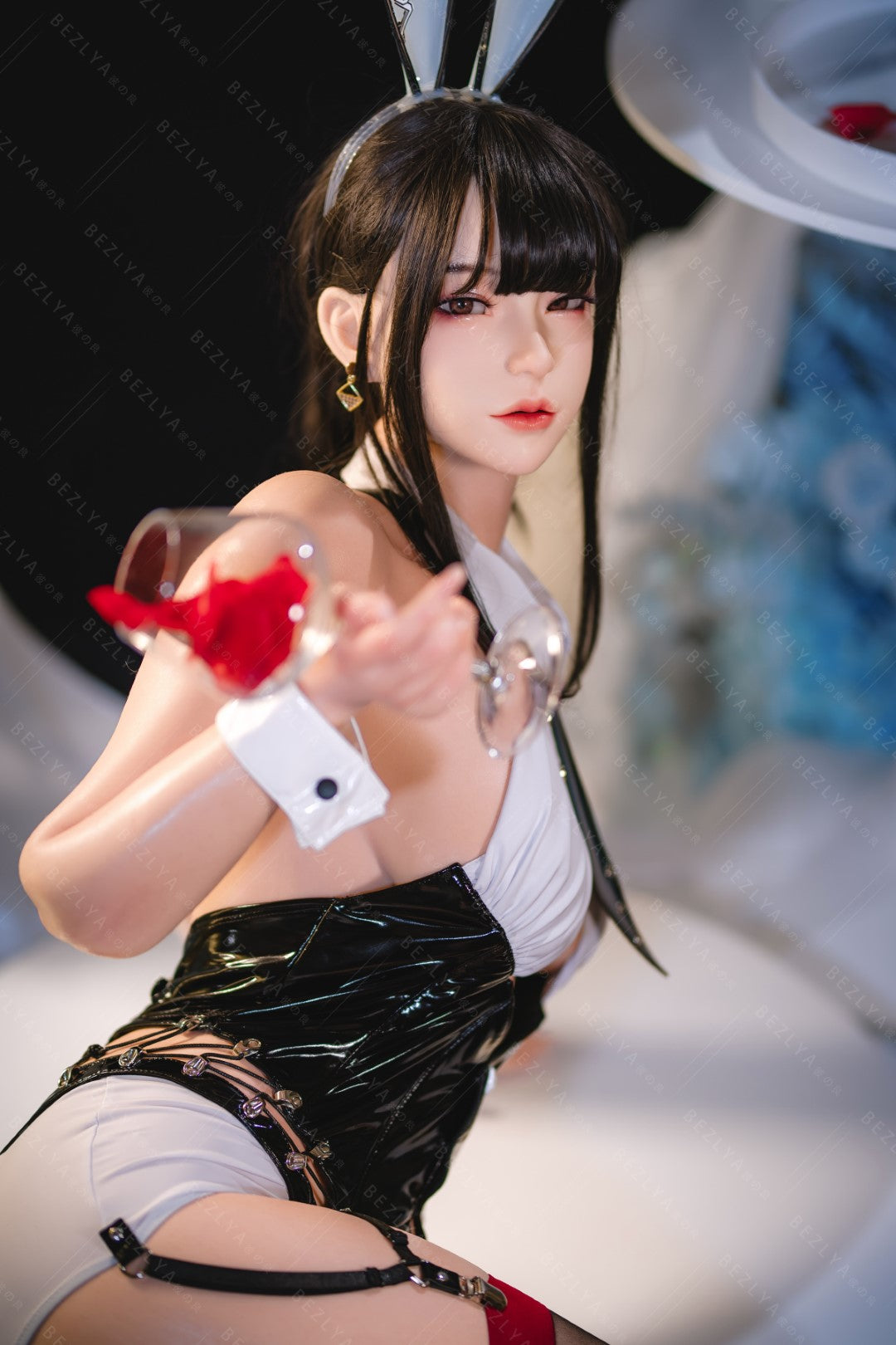 Sexuální panenka Aglaia (Bezlya Doll 162cm C-Cup 2,2U silikon)