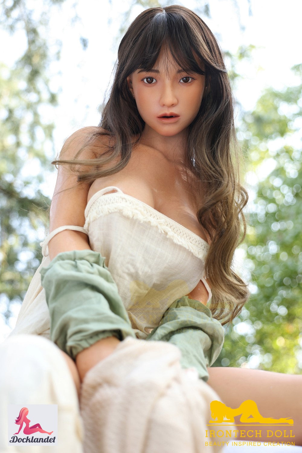 Sexuální panenka Yeona (Irontech Doll 167cm E-pohár S37 silikon)