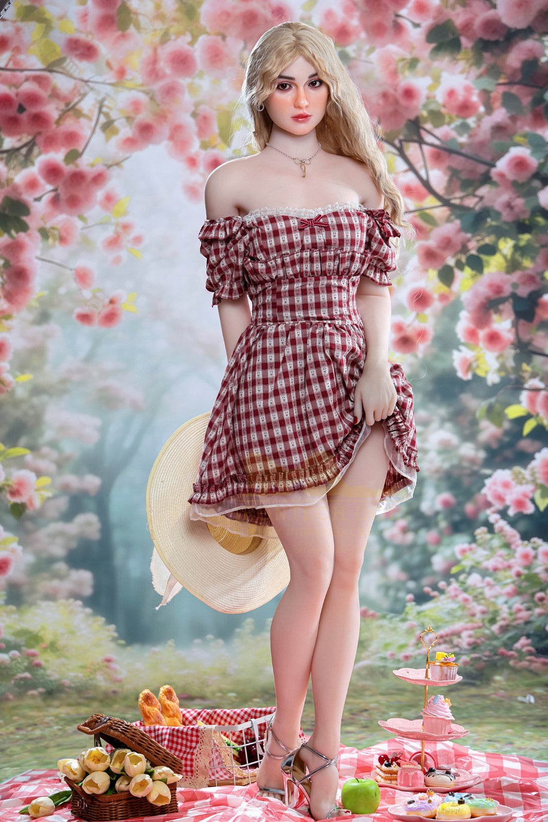 Tina sexuální panenka (Irontech Doll 162cm A-Cup S45 TPE+silikon)