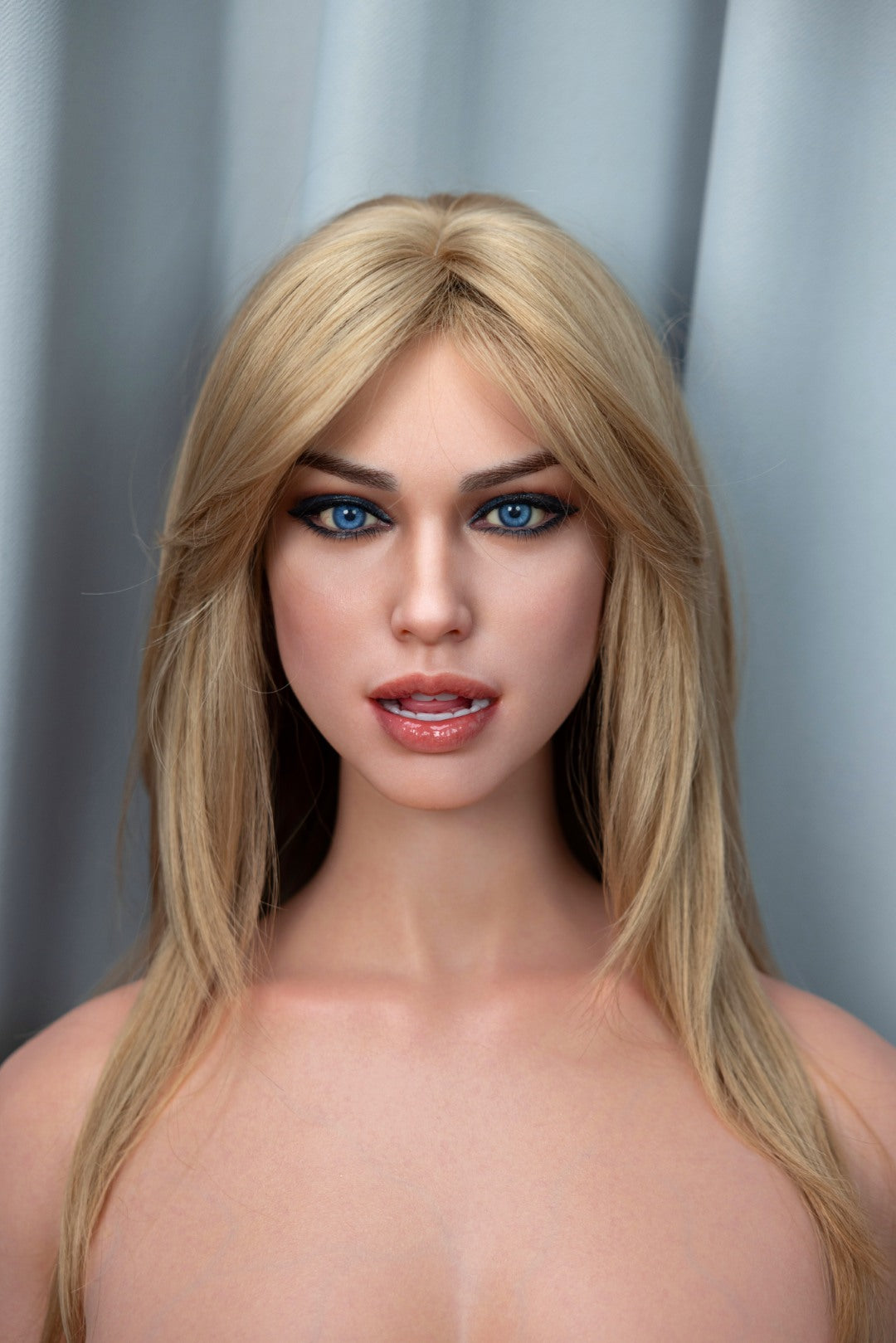 Della Torso Sex Doll (FanReal Doll 95 cm silikon G-Cup) EXPRESS