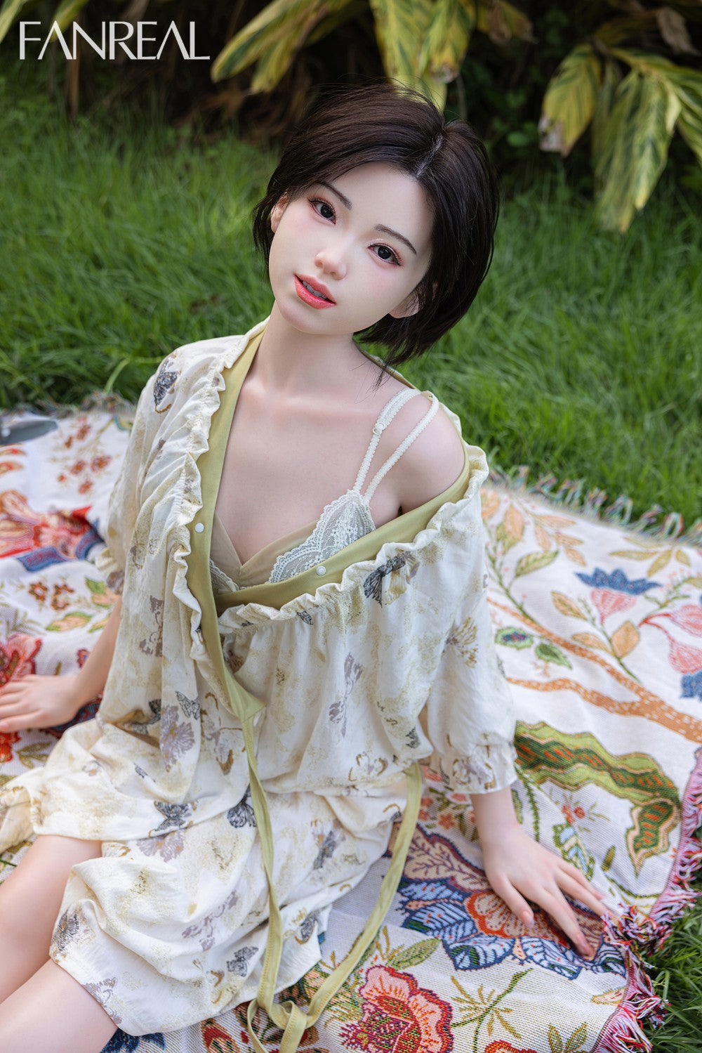 Molly Sex Doll (FanReal Doll 153 cm silikonový košíček B)