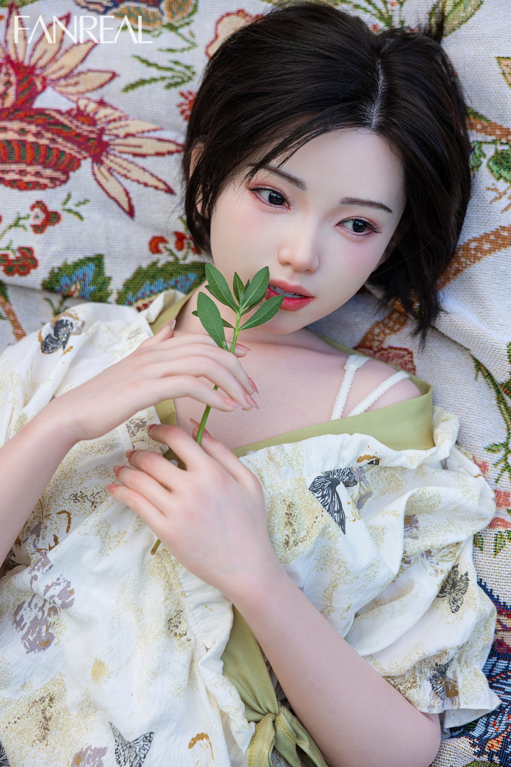 Molly Sex Doll (FanReal Doll 153 cm silikonový košíček B)